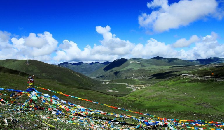 Zheduo Mountain on the way Kangding to Xinduqiao